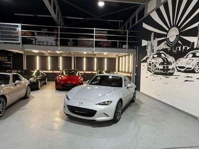 Second-hand Mazda MX5 Selection 184 CP (135 kW) 2016 Roșu Cabrio
