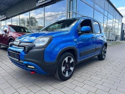 Second-hand Fiat Panda Cross Cross 69 CP (50 kW) 2024 Albastru Hatchback