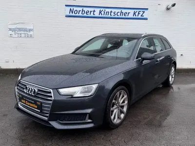 Gebraucht Audi A4 Sport 150 PS (110 kW) 2019 Grau Kombi