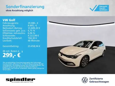 Gebraucht VW Golf VIII Active 150 PS (110 kW) 2023 Weiß Limousine