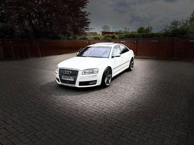 Begagnad Audi A8 Ambiente 326 HK (239 kW) 2008 Vit Sedan