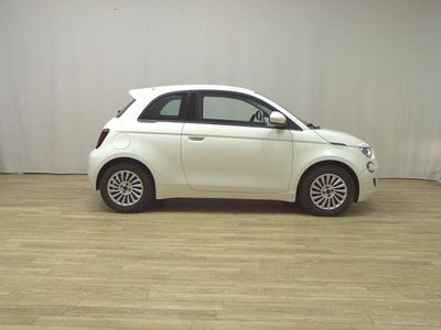 Usata Fiat 500e 69 kW (95 CV) 2023 Bianco Berlina
