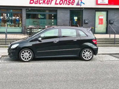 Gebraucht Mercedes B200 140 PS (102 kW) 2007 Schwarz Van / Kleinbus