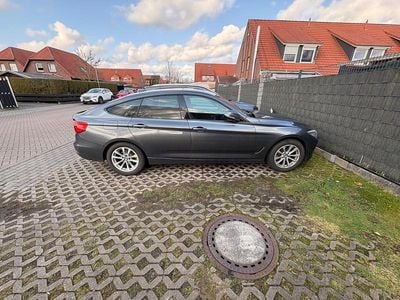 Gebraucht BMW 320 Sport Line 184 PS (135 kW) 2015 Grau Kombi