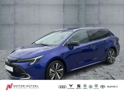 Neu Toyota Corolla 196 PS (144 kW) 2026 Juniper blue Kombi