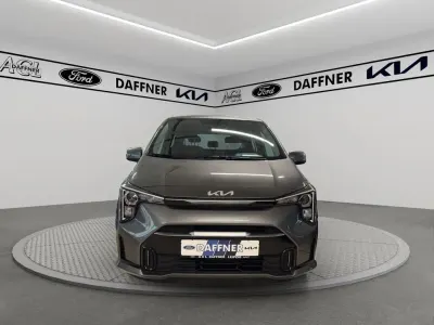 Używany Kia Picanto Vision 79 KM (58 kW) 2024 Szary Hatchback