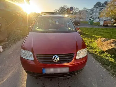 Gebraucht VW Touran 2004 Rot Van / Kleinbus