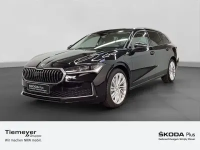 Gebraucht Skoda Superb 204 PS (150 kW) 2024 Onyxschwarz metallic Kombi