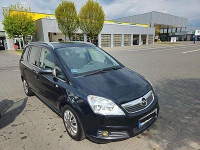 Second-hand Opel Zafira 140 CP (102 kW) 2006 Albastru Monovolum