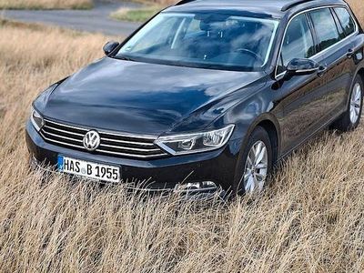 Gebraucht VW Passat Comfortline 150 PS (110 kW) 2015 Schwarz Kombi