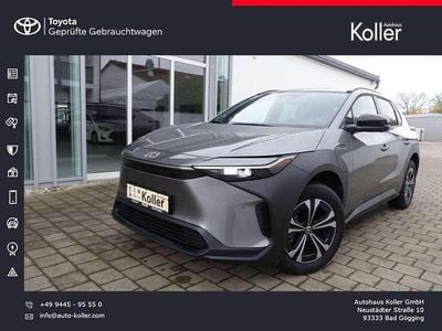 Gebraucht Toyota bZ4X 150 kW (204 PS) 2023 Palladiumsilber 1l5 SUV