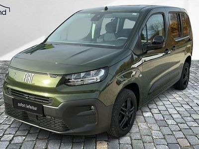 Grün Gebraucht 2024 Fiat Doblò Van / Kleinbus | 22.970 € (Fairer Preis)
