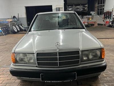 Grau Gebraucht 1990 Mercedes 190 Limousine | 3.900 €