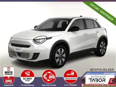 Neu Fiat 600 Icon 145 PS (106 kW) 2025 Beige metallic SUV