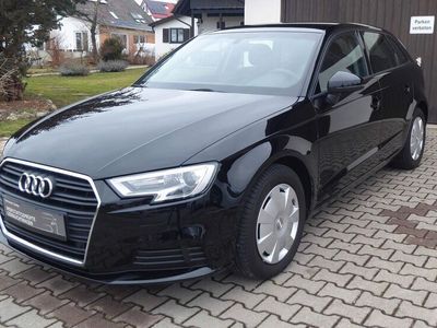 gebraucht Audi A3 Sportback 35 TFSI S-Tronic/NAVI/STANDHEIZUNG/