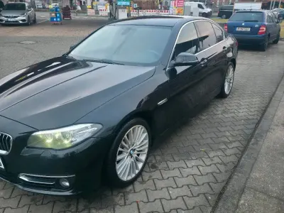 Gebraucht BMW 520 Luxury Line 184 PS (135 kW) 2016 Schwarz Limousine