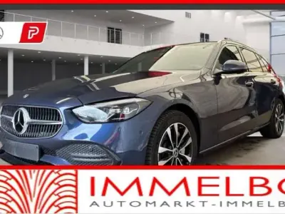 Gebraucht Mercedes C300e 313 PS (230 kW) 2023 Sodalithblau Kombi