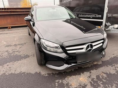 Schwarz Gebraucht 2018 Mercedes C200 Kombi | 11.999 €