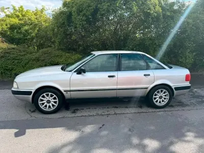 Gebraucht Audi 80 90 PS (66 kW) 1992 Grau Limousine