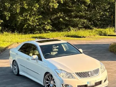 Gebraucht Toyota Crown 315 PS (231 kW) 2008 Weiß Limousine
