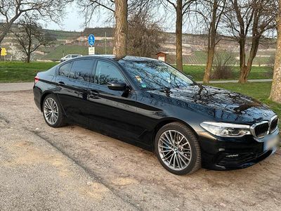 Gebraucht BMW 530 M Sport 265 PS (194 kW) 2019 Schwarz Limousine