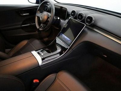 Usata Mercedes C300e Avantgarde 313 CV (230 kW) 2022 Blu Berlina
