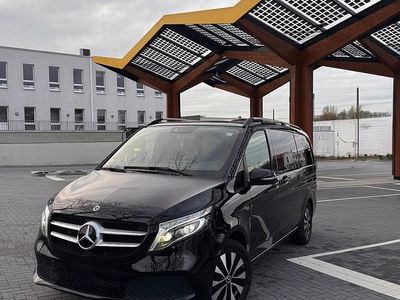 Schwarz Gebraucht 2021 Mercedes V250 Van / Kleinbus | 54.500 €