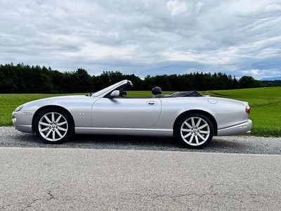 Silber Gebraucht 2004 Jaguar XK8 Cabrio | 26.700 € (Teuer)
