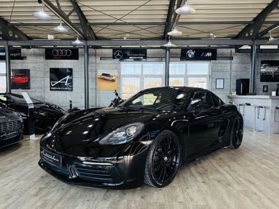 Porsche 718 Cayman