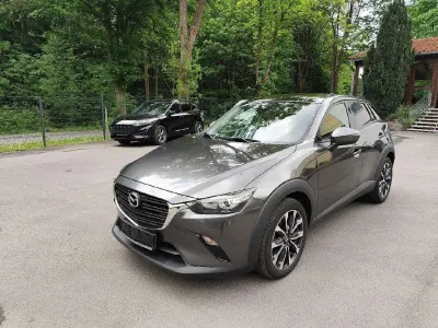 Używany Mazda CX-3 Signature 121 KM (88 kW) 2018 Szary SUV