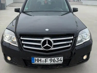 Używany Mercedes GLK320 224 KM (164 kW) 2009 Czarny SUV