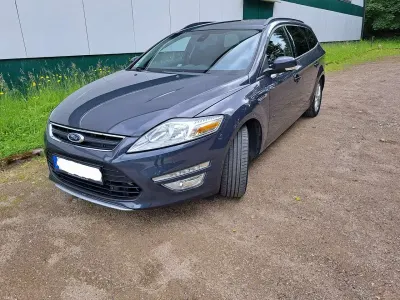 Gebraucht Ford Mondeo Champions Edition 140 PS (102 kW) 2012 Grau Kombi