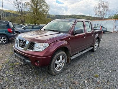 Second-hand Nissan Navara Comfort 174 CP (127 kW) 2006 Roșu Pickup
