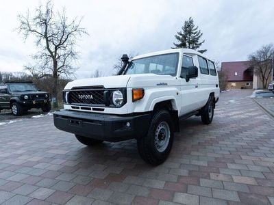 Gebraucht Toyota Land Cruiser 272 PS (200 kW) 2022 SUV