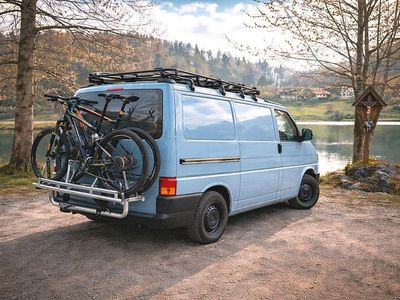 Usado VW Multivan 116 HP (85 kW) 2000 Azul Monovolume