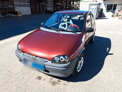 Second-hand Opel Corsa 60 CP (44 kW) 1994 Roșu Hatchback