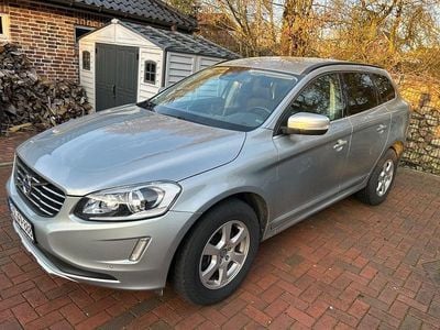 Gebraucht Volvo XC60 Momentum 136 PS (100 kW) 2014 Blau SUV