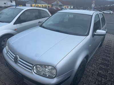 Gebraucht VW Golf IV 2001 Silber Kleinwagen