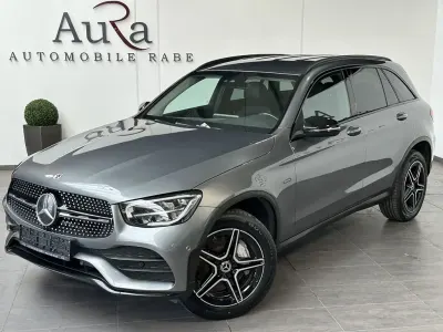 Gebraucht Mercedes GLC300e AMG line 306 PS (225 kW) 2021 Grau SUV