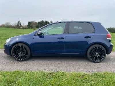 Usata VW Golf VI 160 CV (117 kW) 2010 Blu Utilitaria