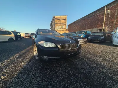 Gebraucht BMW 525 204 PS (150 kW) 2011 Blau Limousine