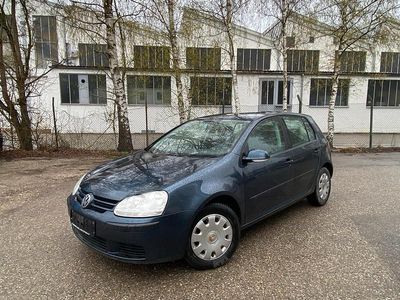 Gebraucht VW Golf V 74 PS (54 kW) 2004 Blau Kleinwagen