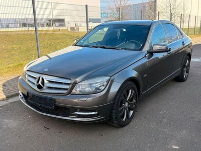 Grau Gebraucht 2009 Mercedes C350 Avantgarde Limousine | 5.450 € (Guter Preis)