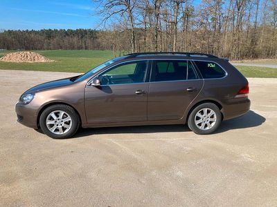 Usata VW Golf VI 120 CV (88 kW) 2010 Marrone Utilitaria