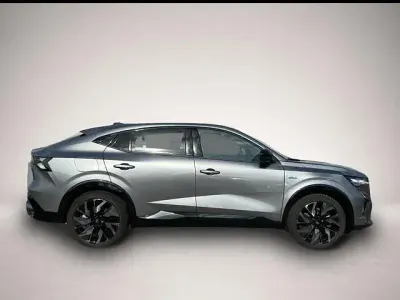 Gebraucht Renault Rafale Esprit Alpine 300 PS (220 kW) 2025 Manufacturer SUV