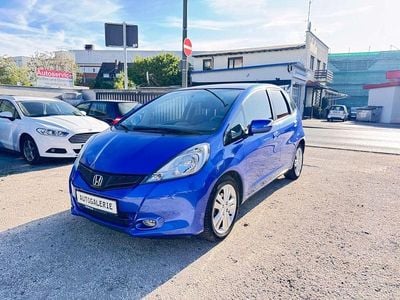 Second-hand Honda Jazz Comfort 99 CP (72 kW) 2013 Albastru Hatchback