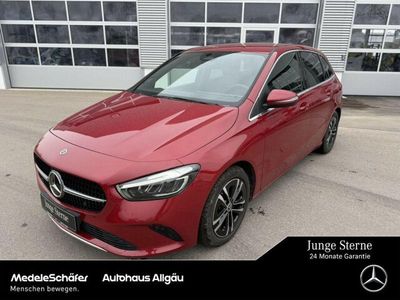 Gebraucht Mercedes 220 190 PS (139 kW) 2024 Manufaktur lack manufaktur patagonienrot (metallic) Limousine