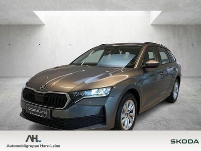 Neu Skoda Octavia Essence 116 PS (85 kW) 2026 Grau Kombi