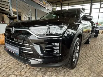Gebraucht KGM Korando 163 PS (119 kW) 2024 Schwarz SUV