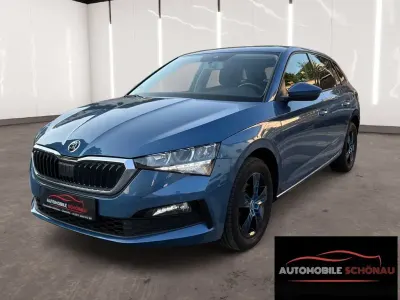 Gebraucht Skoda Scala Ambition 150 PS (110 kW) 2020 Blau Kleinwagen